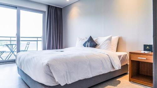 Imagen de la habitación del Namhae Sports Park Hotel. Foto 13