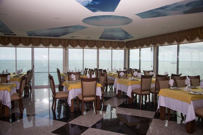 Imagen del bar/restaurante del Nana Hotel. Foto 7