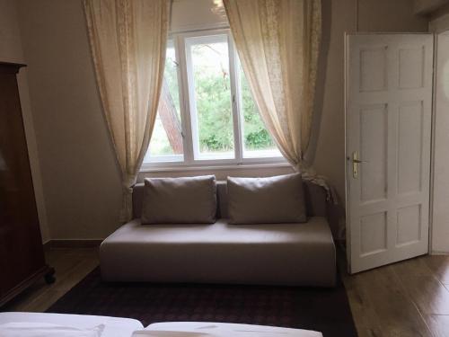 Imagen general del Napsugár Club és Panzió. Foto 3