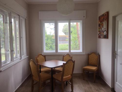 Imagen general del Napsugár Club és Panzió. Foto 4