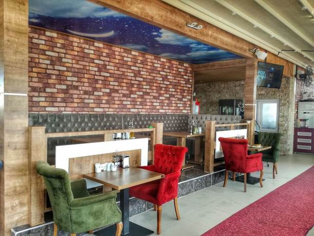 Imagen del bar/restaurante del Nasa Gold Hotel. Foto 4