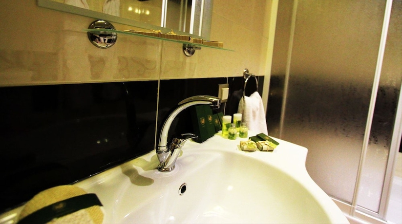 Imagen de la habitación del Naskon Sapphire Resort Thermal and Spa. Foto 15