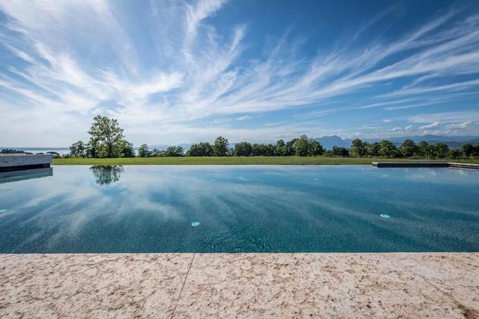 Imagen de la piscina del Natiia Relais. Foto 17