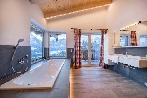 Imagen general del Nationalpark Chalets Neukirchen. Foto 2