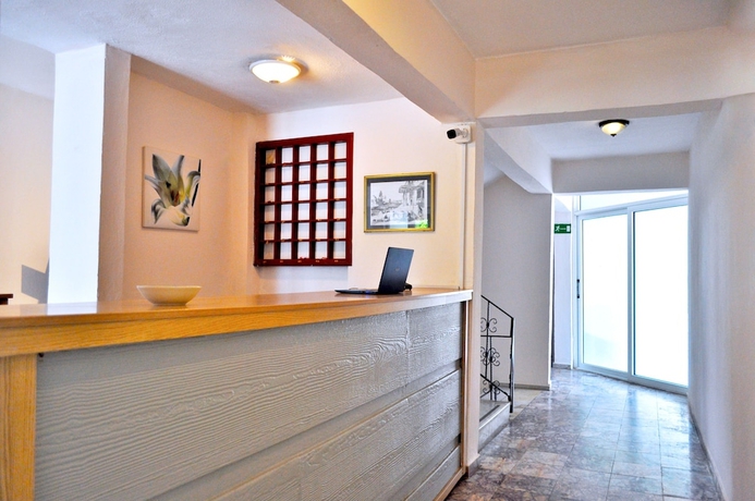 Imagen de los interiores del Native Hotel. Foto 11