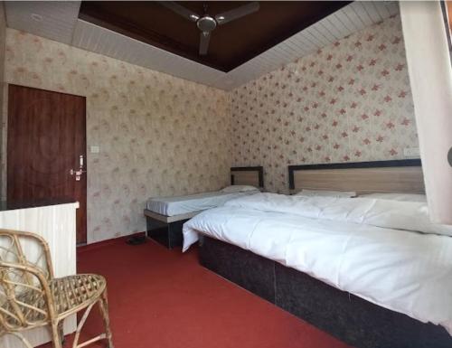 Imagen general del Natraj Heli Resort, Sersi. Foto 7