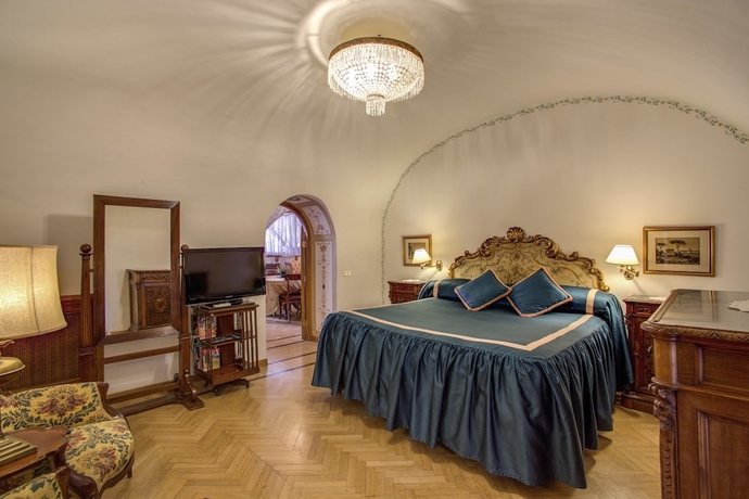 Imagen de la habitación del Navona Gallery Suites. Foto 7