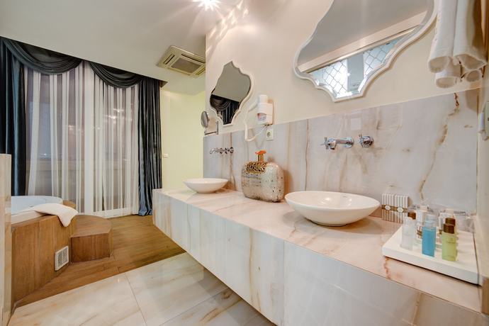 Imagen de la habitación del Navona Hotel. Foto 14