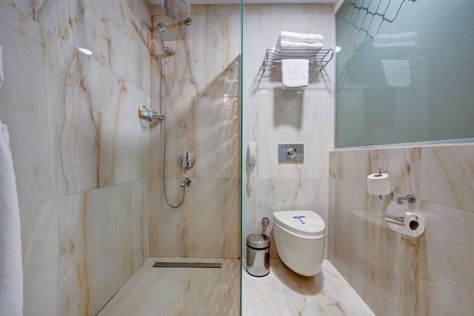 Imagen de la habitación del Navona Hotel. Foto 15