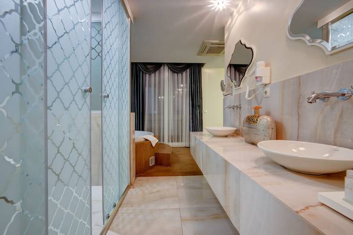 Imagen de la habitación del Navona Hotel. Foto 19