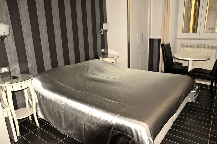 Imagen de la habitación del Navona Nice Room. Foto 6