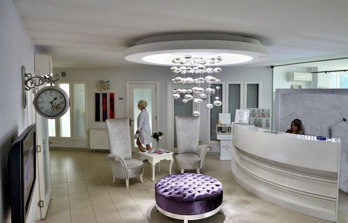 Imagen de los interiores del Navy Inn Garden. Foto 18