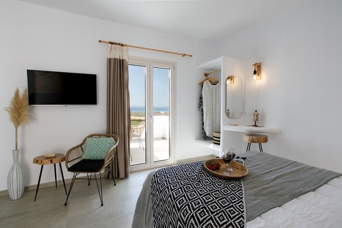 Imagen de la habitación del Naxos Earth Suites. Foto 2