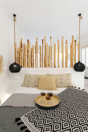 Imagen de la habitación del Naxos Earth Suites. Foto 10