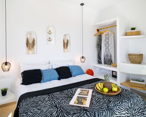 Imagen de la habitación del Naxos Earth Suites. Foto 13