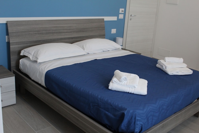 Imagen de la habitación del Naxos Laguna Beach. Foto 2