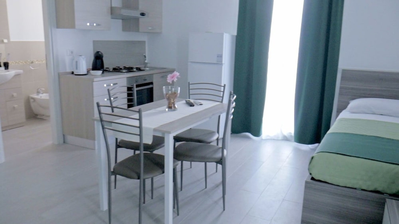Imagen de la habitación del Naxos Laguna Beach. Foto 3