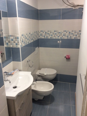Imagen de la habitación del Naxos Laguna Beach. Foto 7
