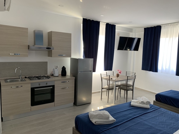 Imagen de la habitación del Naxos Laguna Beach. Foto 11