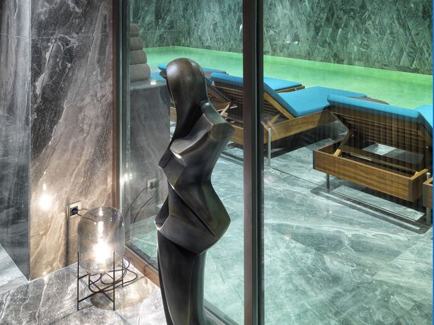 Imagen de la piscina del Naz City Hotel Taksim. Foto 10