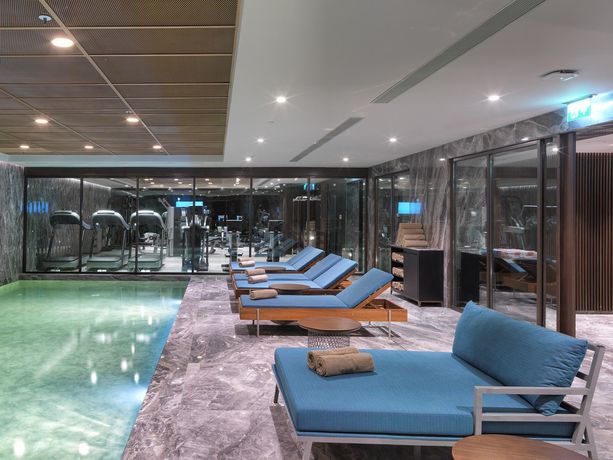 Imagen de la piscina del Naz City Hotel Taksim. Foto 11