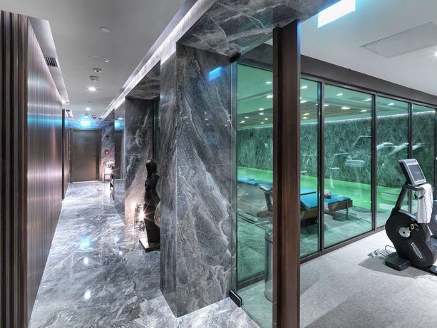 Imagen de la piscina del Naz City Hotel Taksim. Foto 15