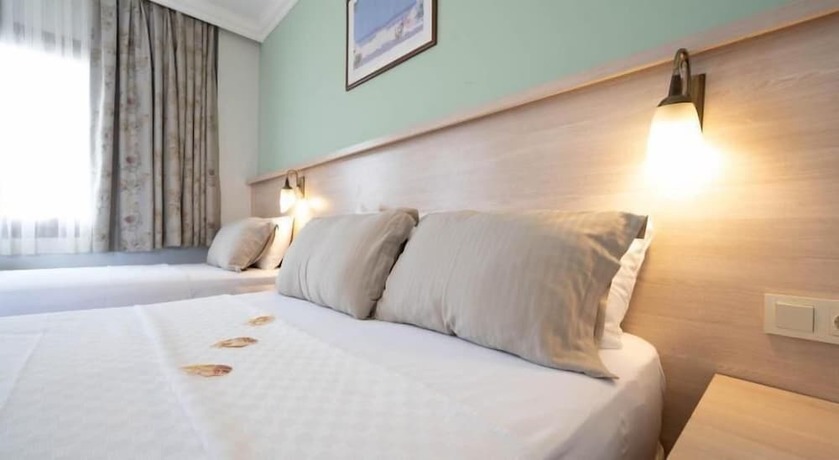 Imagen de la habitación del Naz Liman Hotel. Foto 18