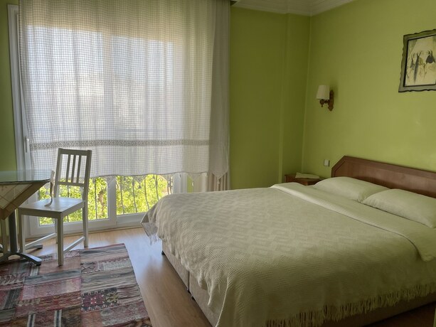 Imagen de la habitación del Nazar Hotel, Selcuk. Foto 19