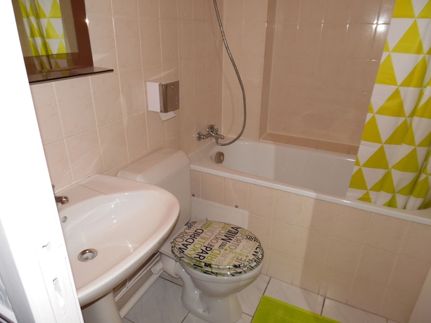 Imagen de la habitación del Nazareth Hotel. Foto 15