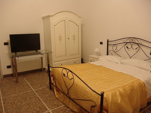 Imagen de la habitación del Near It All. Foto 4