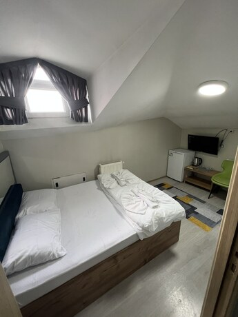 Imagen de la habitación del Near Palace. Foto 15