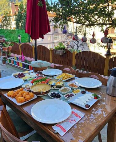 Imagen general del Necati Bey Konak Otel. Foto 14