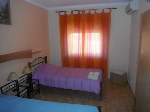 Imagen de la habitación del Nefama Pensao. Foto 1