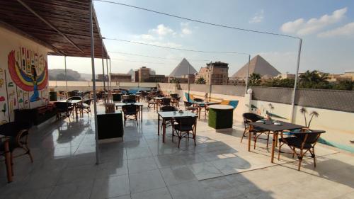 Imagen de la habitación del Nefertiti Pyramids View Inn. Foto 19