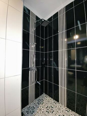 Imagen de la habitación del Nefis Hotel City. Foto 16