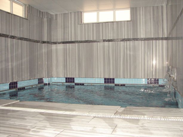 Imagen de la piscina del Nehir Thermal Hotel And Spa. Foto 16