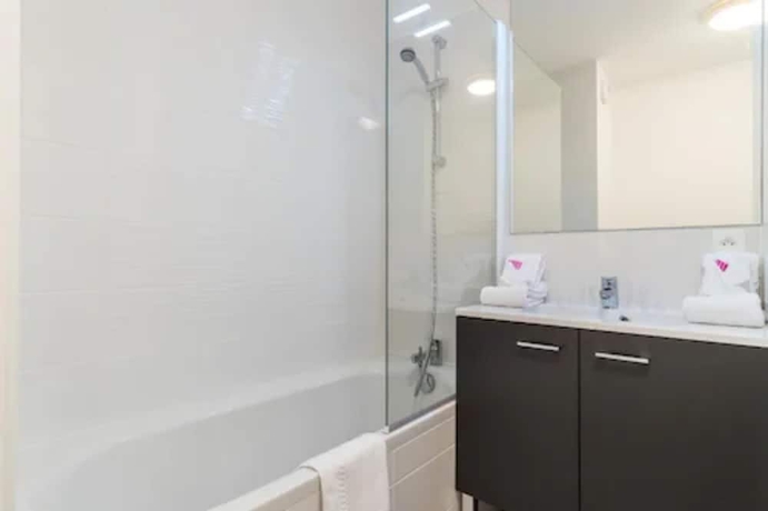 Imagen de la habitación del Nemea Appart Hotel Quai Victor Tours Centre. Foto 3