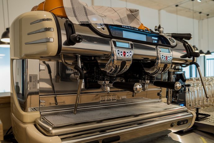 Imagen del bar/restaurante del Nena Hostel Berlin. Foto 2