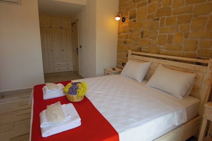 Imagen de la habitación del Neo Beach Hotel Cunda. Foto 10