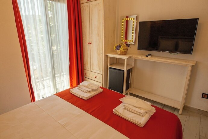 Imagen de la habitación del Neo Beach Hotel Cunda. Foto 12