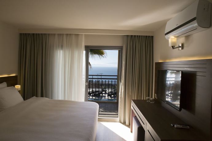 Imagen de la habitación del Neopol Hotel Deluxe. Foto 4