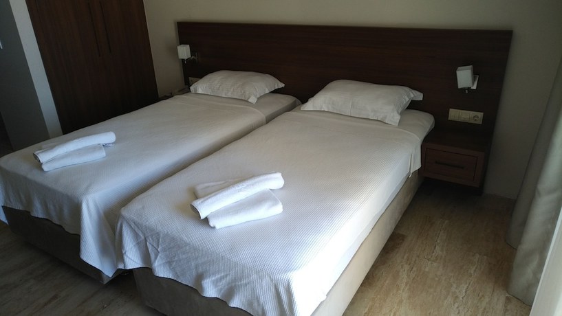 Imagen de la habitación del Neopol Hotel Deluxe. Foto 13