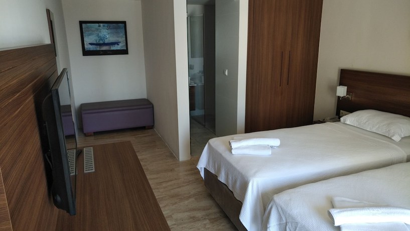 Imagen de la habitación del Neopol Hotel Deluxe. Foto 18