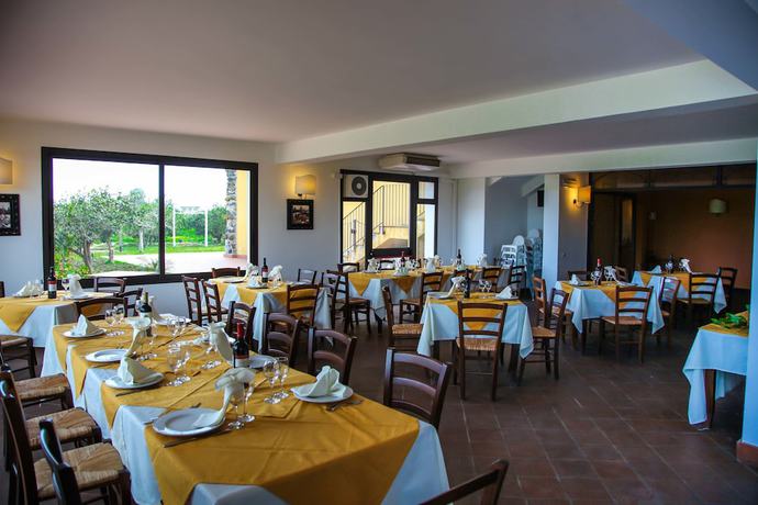 Imagen del bar/restaurante del Neroli Bio Relais. Foto 2