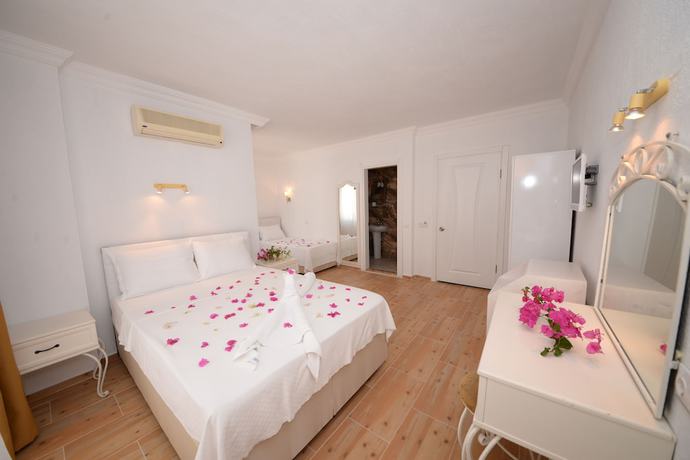 Imagen de la habitación del Neruda Hotel. Foto 4