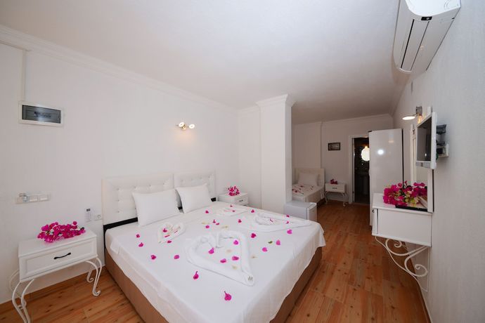 Imagen de la habitación del Neruda Hotel. Foto 12