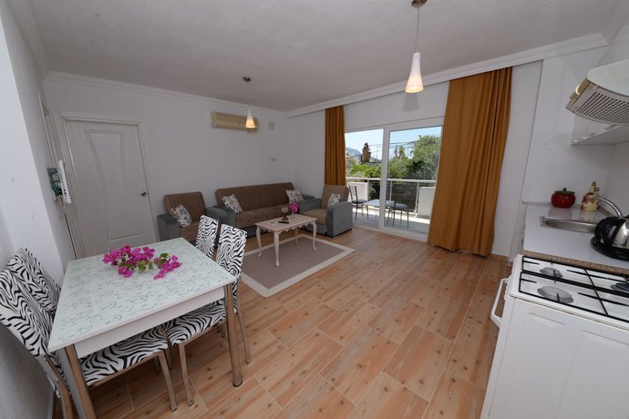 Imagen de la habitación del Neruda Hotel. Foto 17