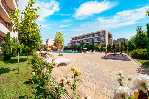 Imagen general del Nessebar and Holiday Fort Apartments. Foto 7