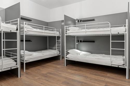 Imagen de la habitación del Nest Boutique Hostel. Foto 17