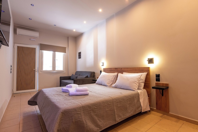 Imagen de la habitación del Nestel Near Athens Airport. Foto 8